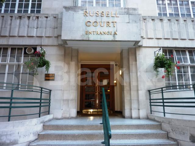 			LOCATION LOCATION L;OCATION!, Studio Apartment, 1 bath, 1 reception Flat			 Woburn Place, RUSELL SQUARE